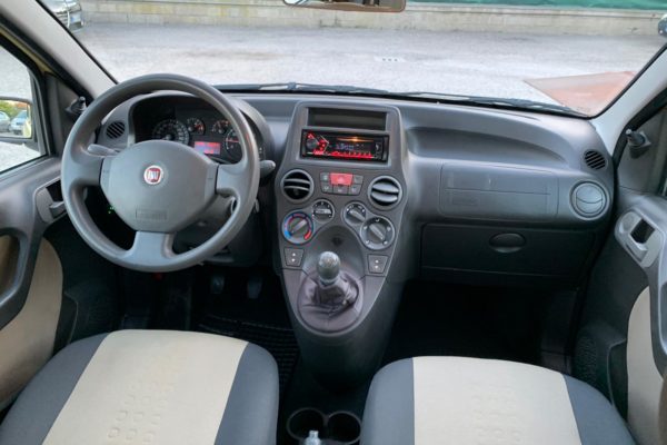 fiat panda usata radio