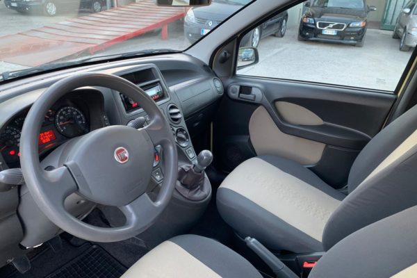 fiat panda volante interni