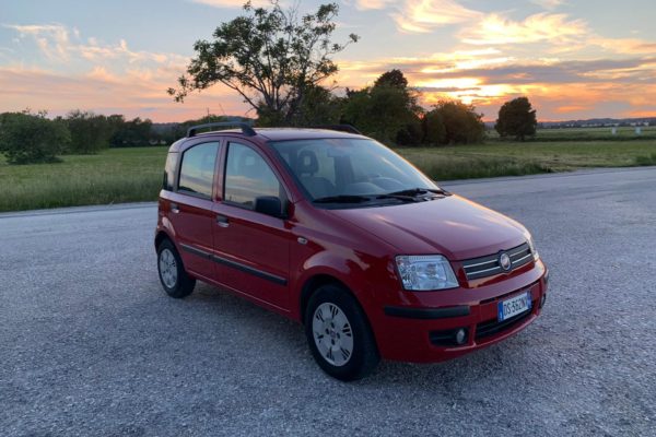 fiat panda rossa