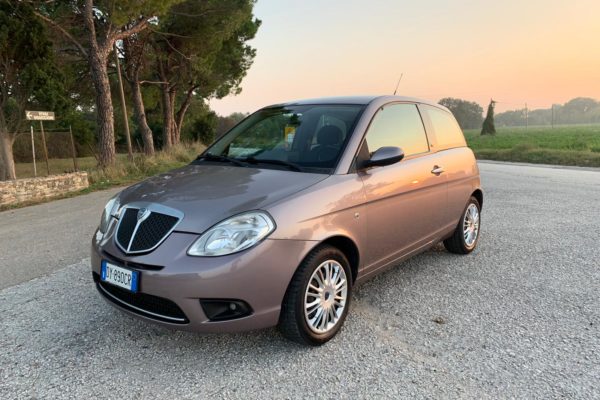 Lancia ypsilon usata