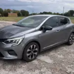 Renault Clio Blue dCi 100 CV 5 porte Evolution — foto 1 di 19