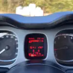 Fiat Panda Cross 1.0 FireFly S&S Hybrid — foto 18 di 19